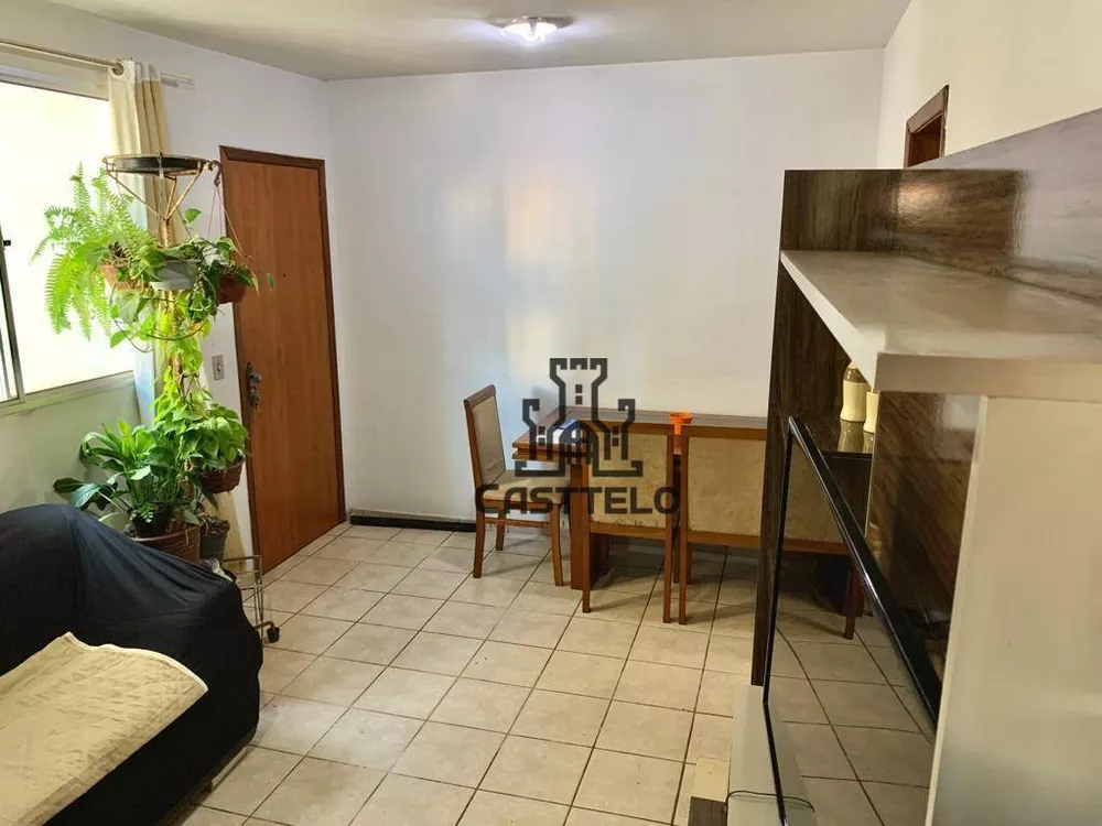 Apartamento à venda com 3 quartos, 71m² - Foto 2