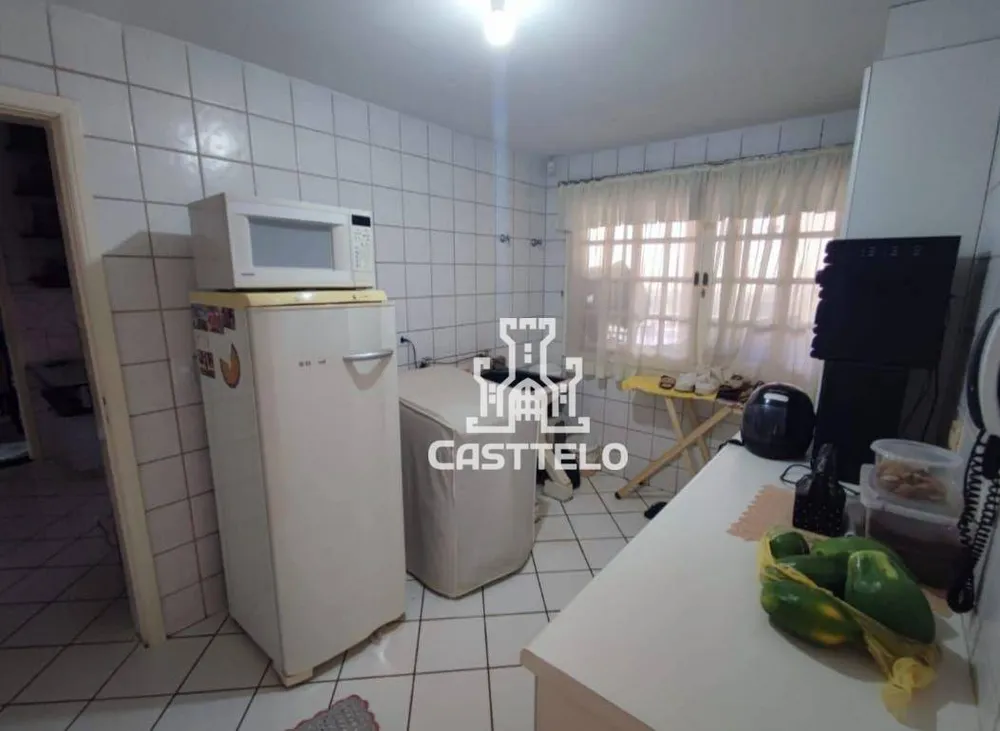 Sobrado, 3 quartos, 331 m² - Foto 12