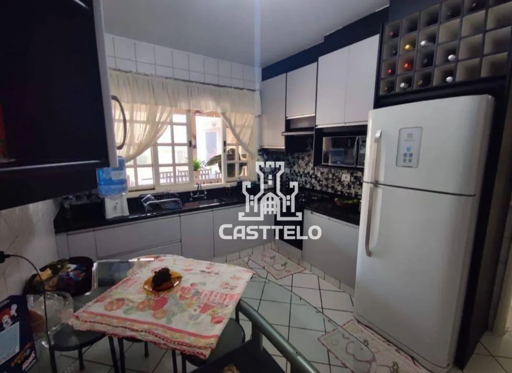Sobrado, 3 quartos, 331 m² - Foto 11
