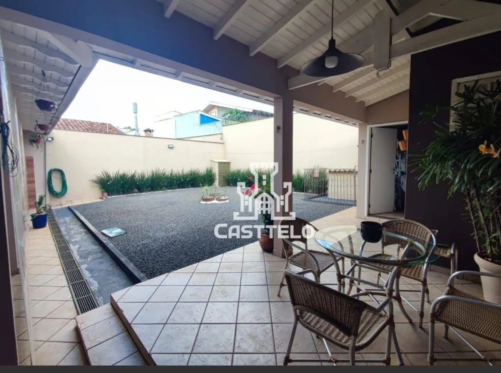 Sobrado, 3 quartos, 331 m² - Foto 3