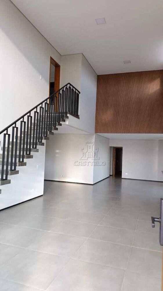 Casa de Condomínio à venda com 3 quartos, 260m² - Foto 3