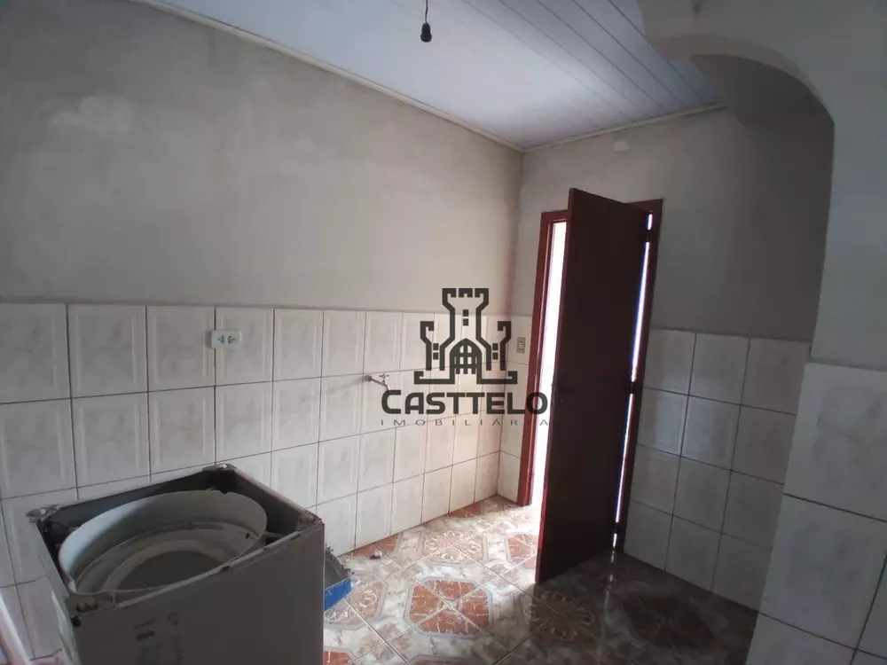 Casa à venda com 4 quartos, 140m² - Foto 5