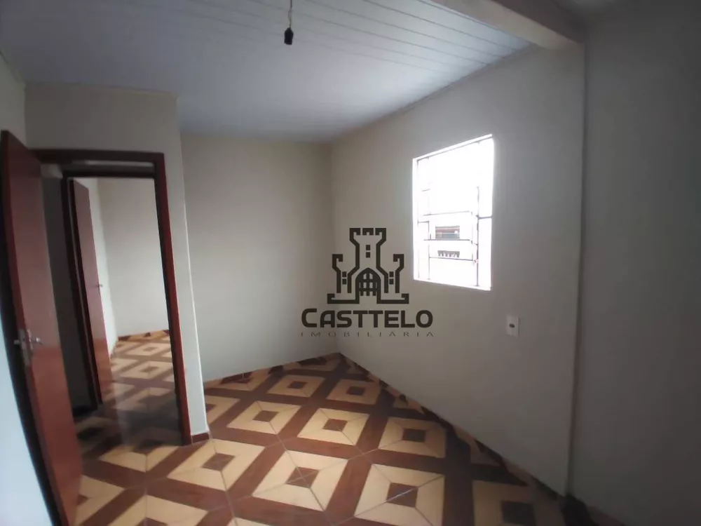 Casa à venda com 4 quartos, 140m² - Foto 6