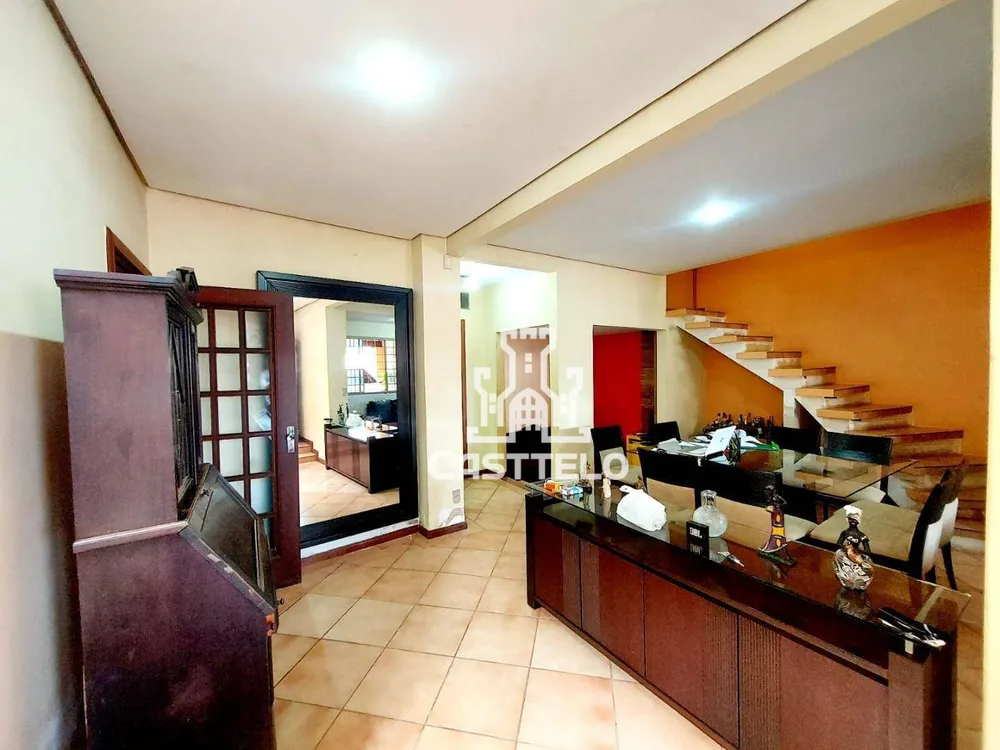 Sobrado, 4 quartos, 300 m² - Foto 3