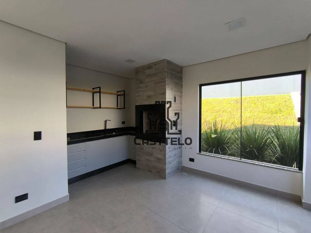 Sobrado, 3 quartos, 180 m² - Foto 1
