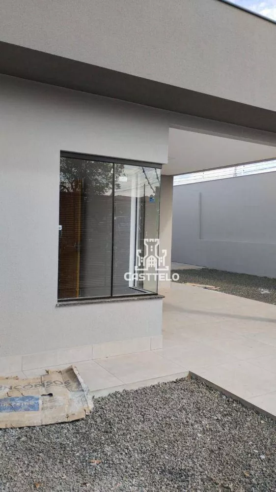 Casa à venda com 3 quartos, 95m² - Foto 3