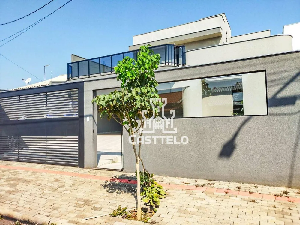 Sobrado, 3 quartos, 190 m² - Foto 1