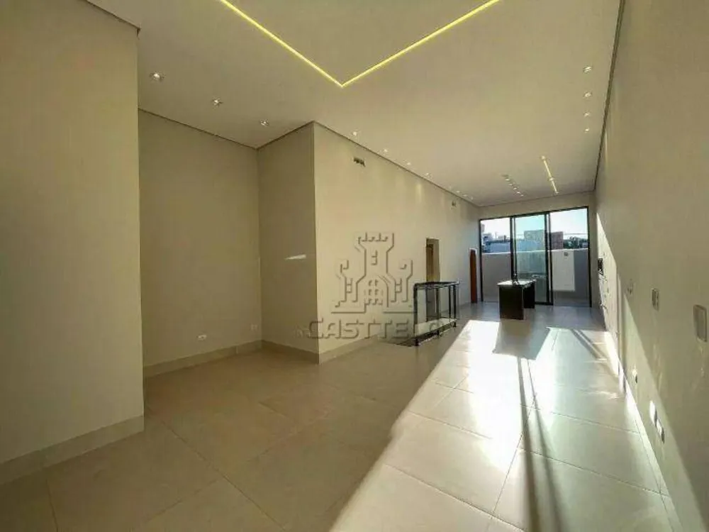 Sobrado, 3 quartos, 232 m² - Foto 2
