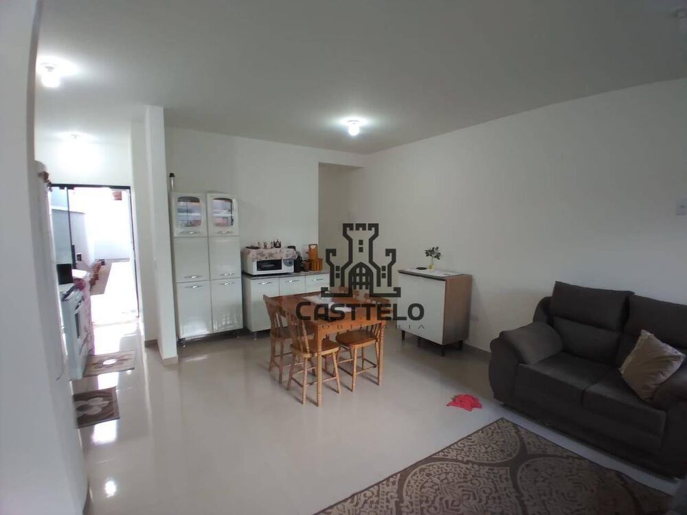 Casa, 3 quartos, 79 m² - Foto 2