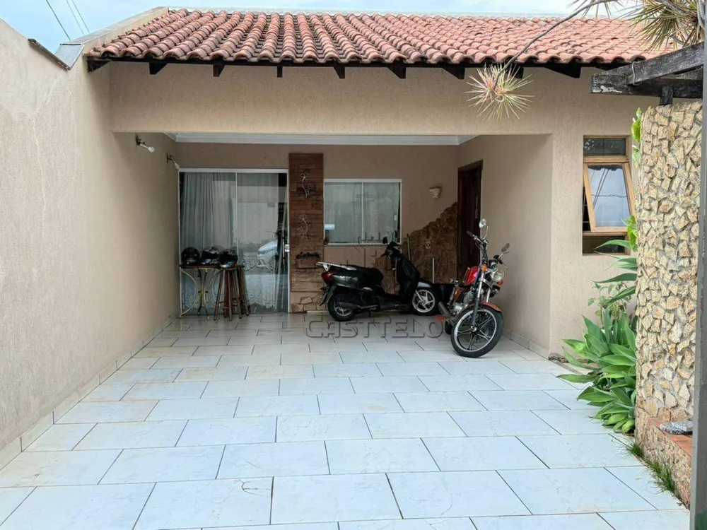 Casa, 4 quartos, 183 m² - Foto 1