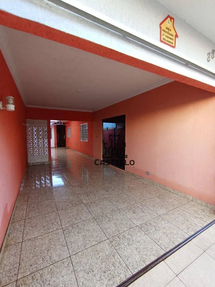Casa, 5 quartos, 158 m² - Foto 4