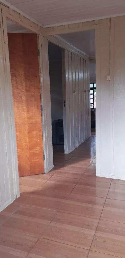 Casa à venda com 2 quartos, 60m² - Foto 1