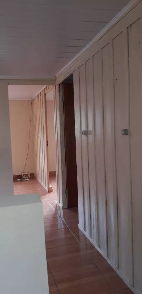 Casa à venda com 2 quartos, 60m² - Foto 3