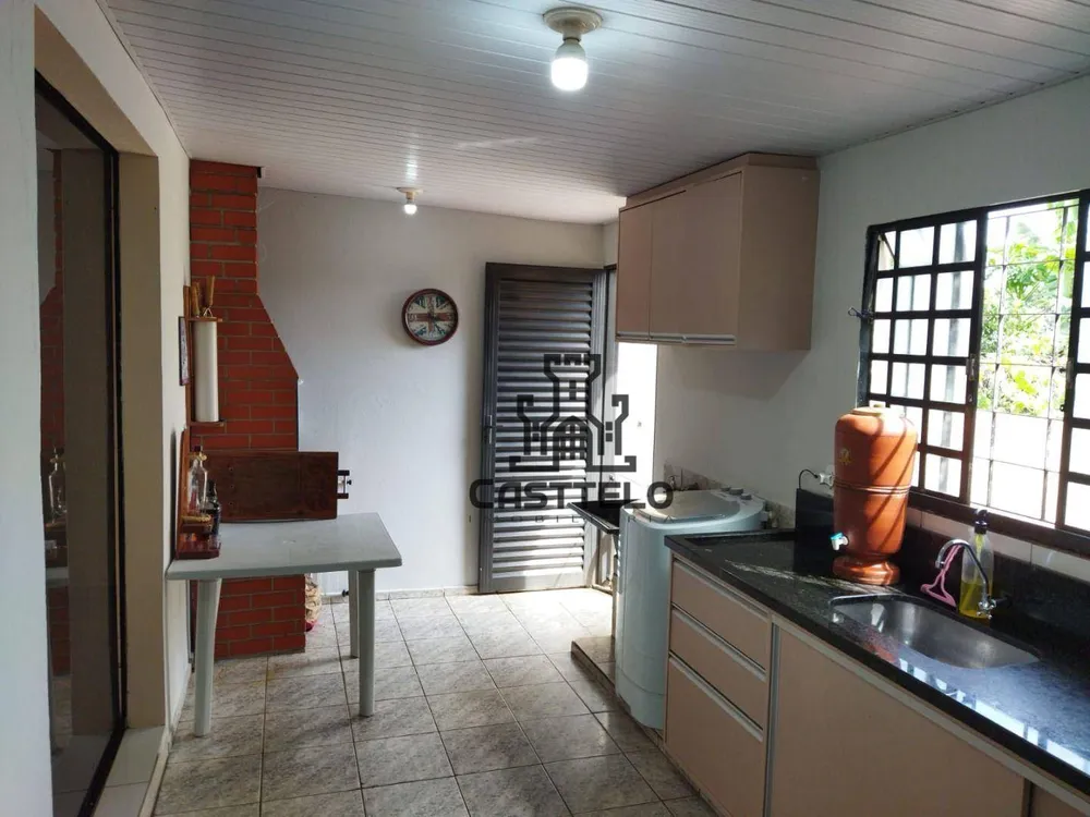 Casa, 2 quartos, 81 m² - Foto 1