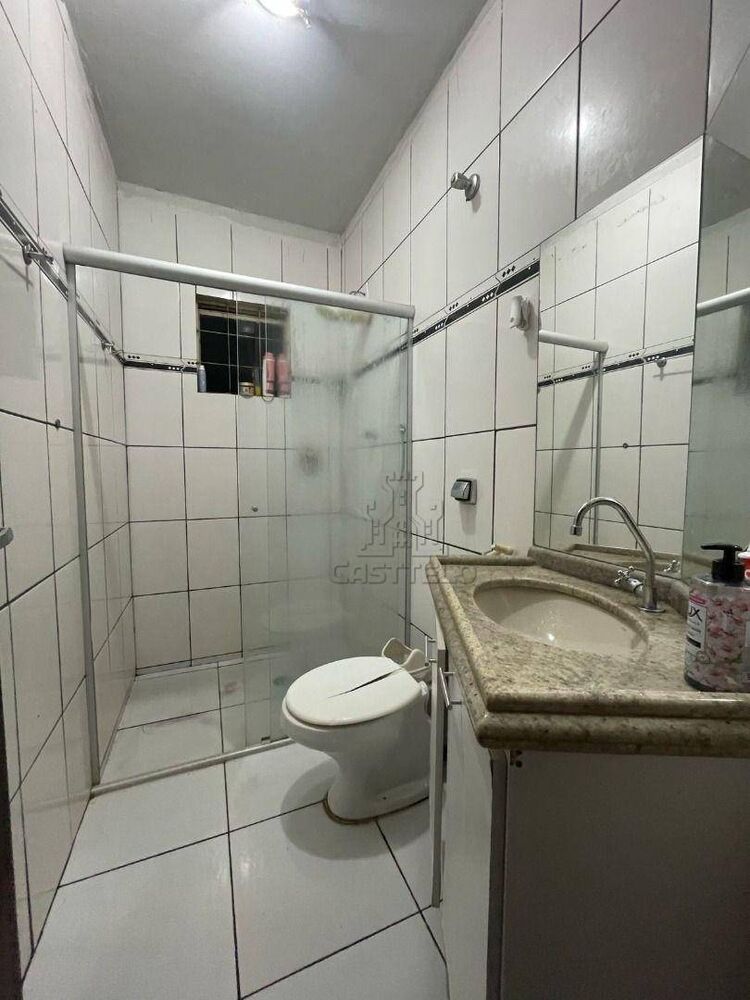 Casa à venda com 3 quartos, 110m² - Foto 7