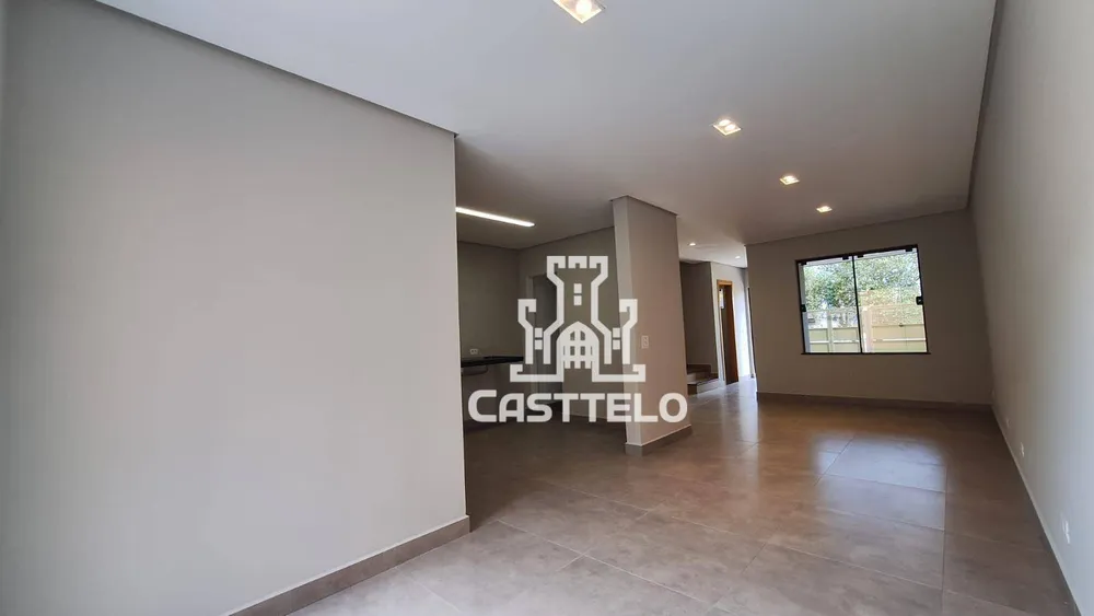 Sobrado, 3 quartos, 117 m² - Foto 1
