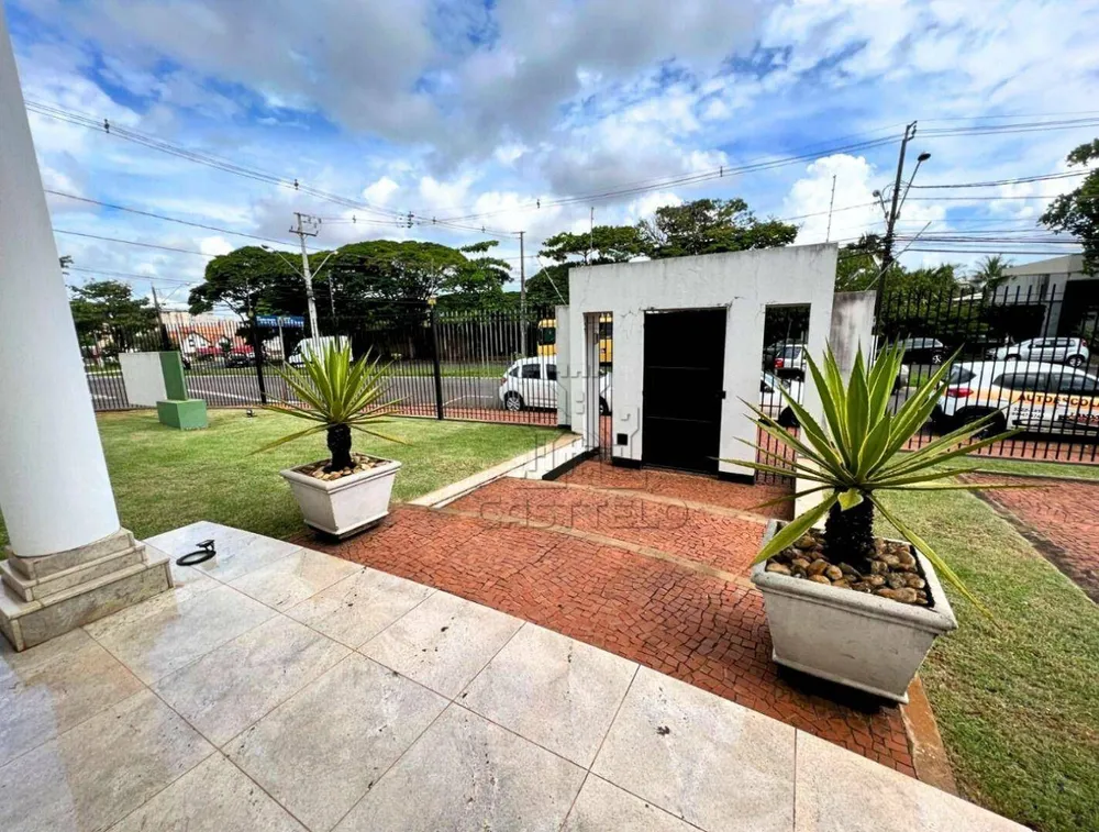 Sobrado, 8 quartos, 327 m² - Foto 5