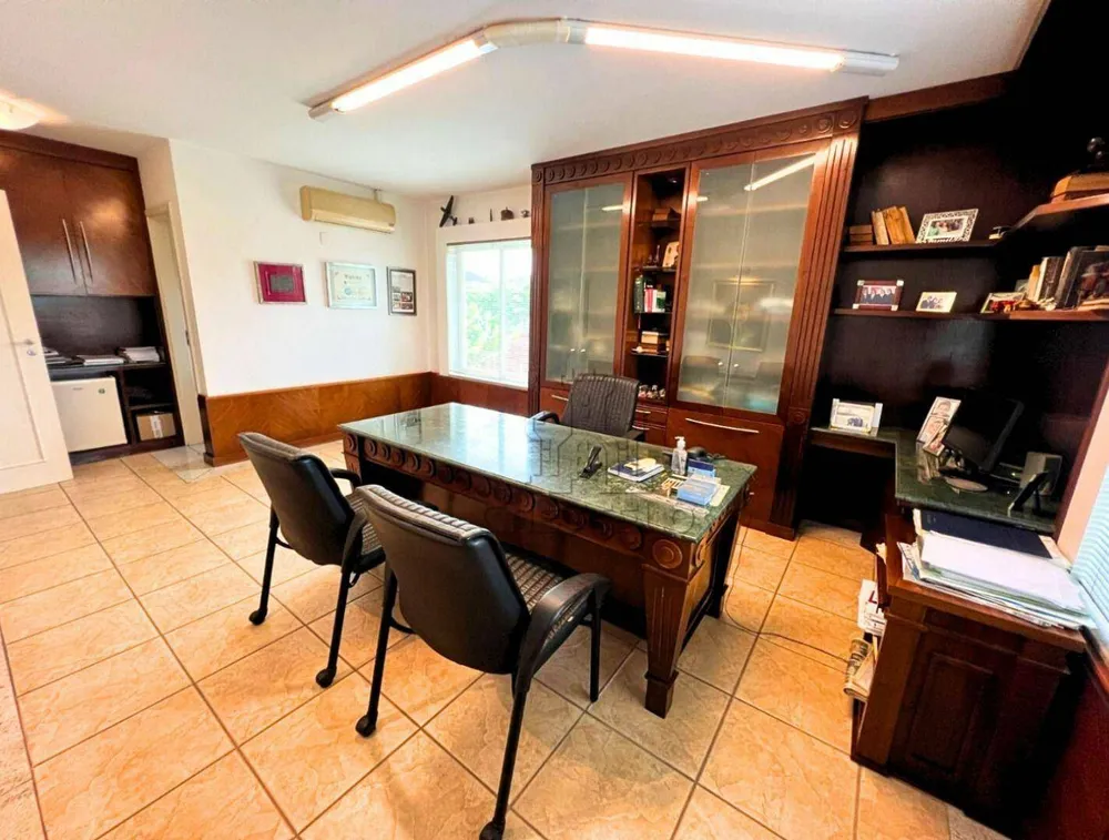 Sobrado, 8 quartos, 327 m² - Foto 3