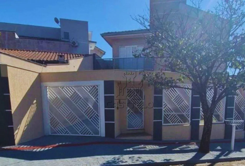Sobrado, 3 quartos, 217 m² - Foto 1