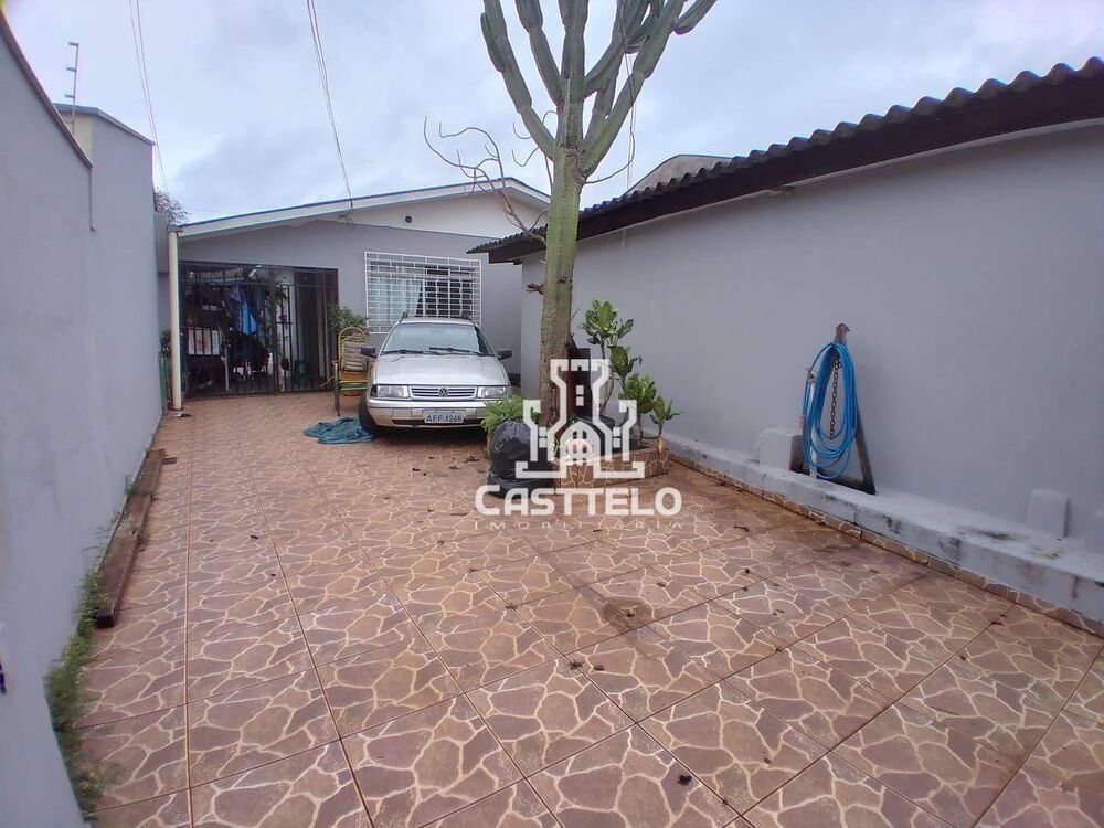 Casa, 5 quartos, 130 m² - Foto 1