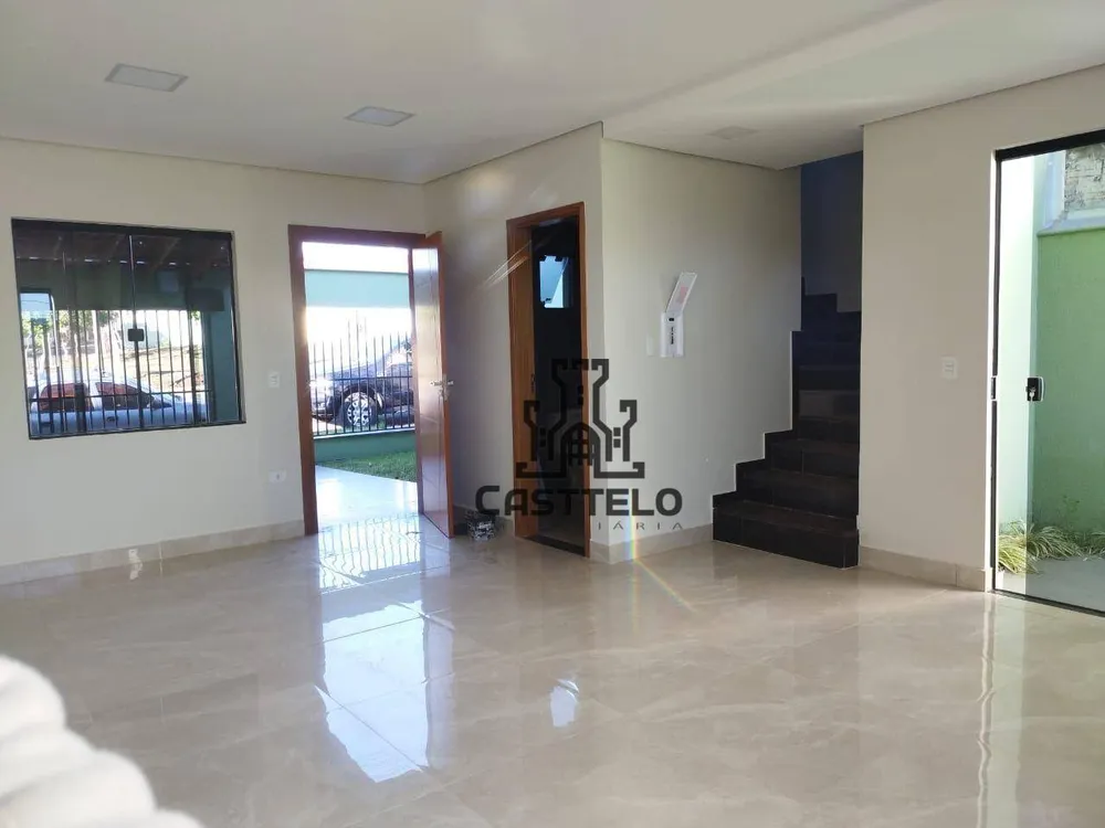 Sobrado, 3 quartos, 118 m² - Foto 2