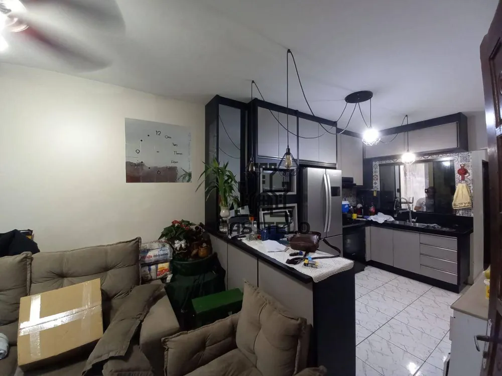 Casa, 3 quartos, 76 m² - Foto 1