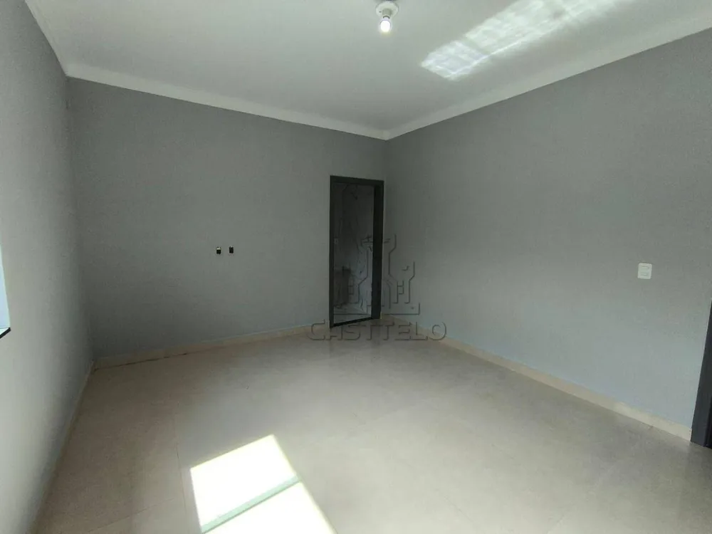 Casa, 3 quartos, 220 m² - Foto 2