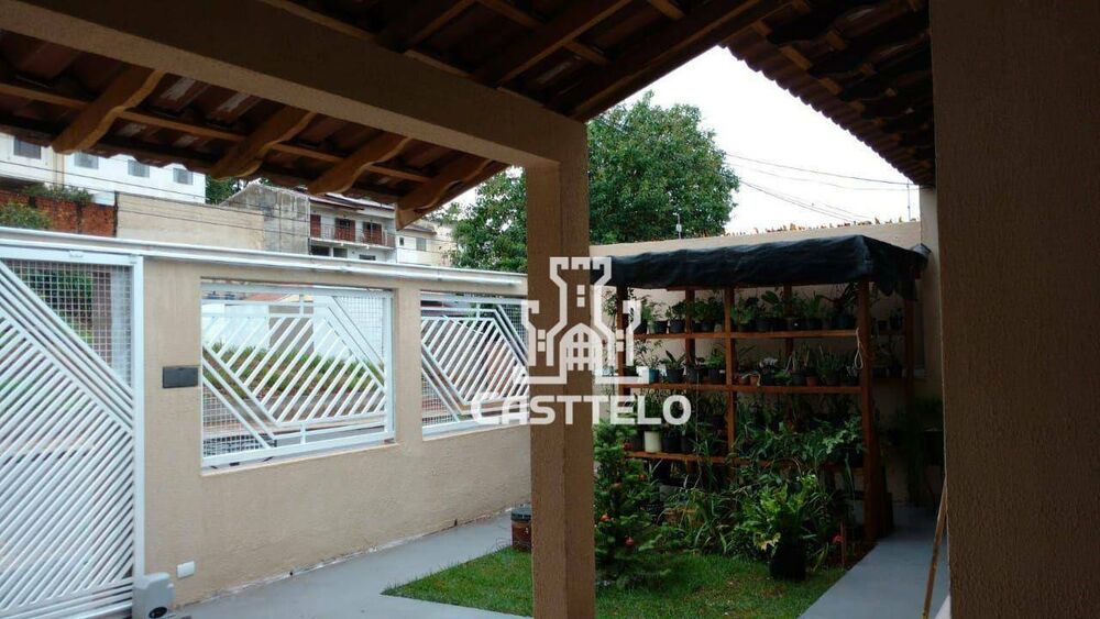 Casa, 3 quartos, 280 m² - Foto 1