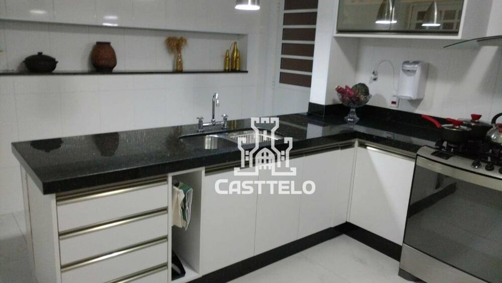 Casa, 3 quartos, 280 m² - Foto 2