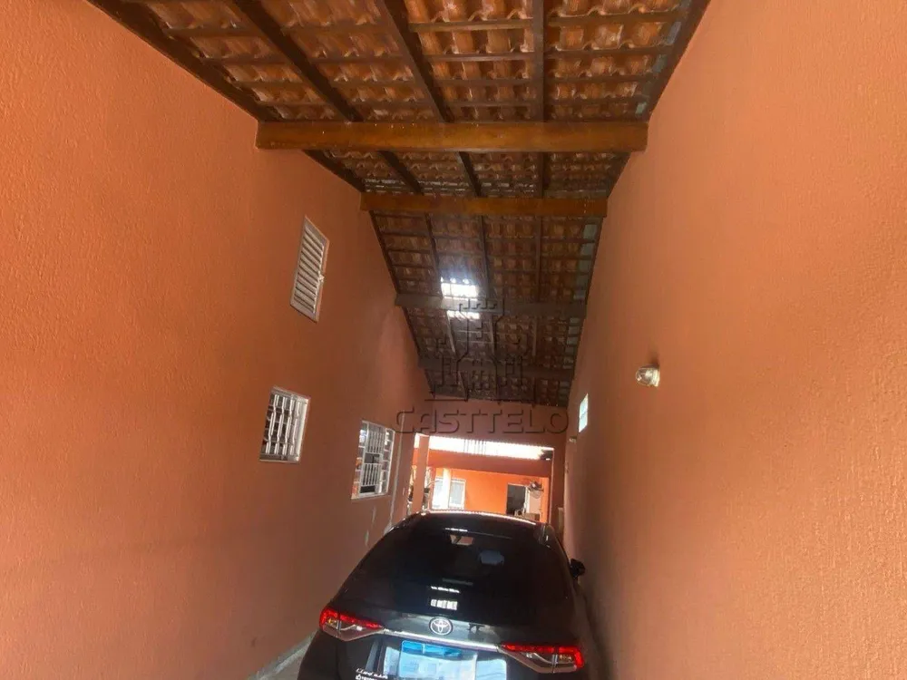 Casa, 5 quartos, 225 m² - Foto 2
