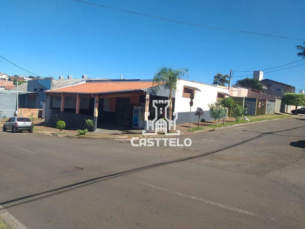 Casa, 4 quartos, 450 m² - Foto 1