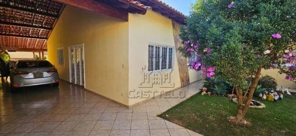 Casa, 3 quartos, 184 m² - Foto 2
