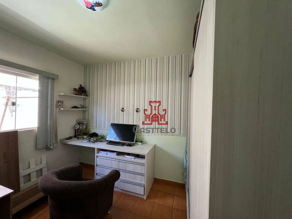 Casa, 3 quartos, 155 m² - Foto 2