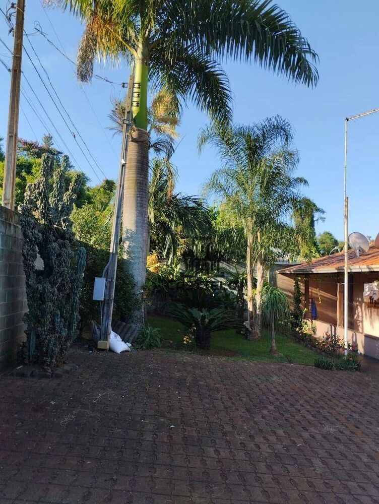 Chácara à venda com 3 quartos, 200m² - Foto 7