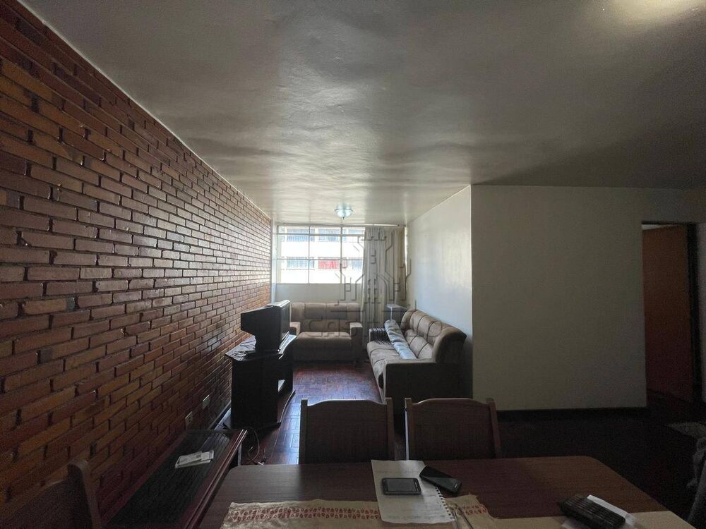 Apartamento à venda com 2 quartos, 64m² - Foto 1
