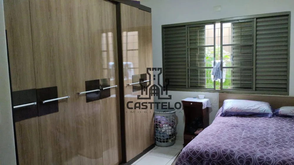 Casa, 5 quartos, 220 m² - Foto 4