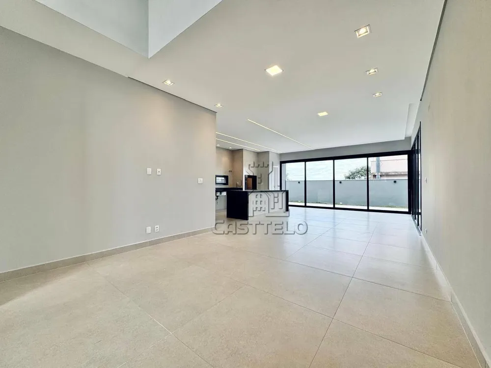 Sobrado, 3 quartos, 208 m² - Foto 1