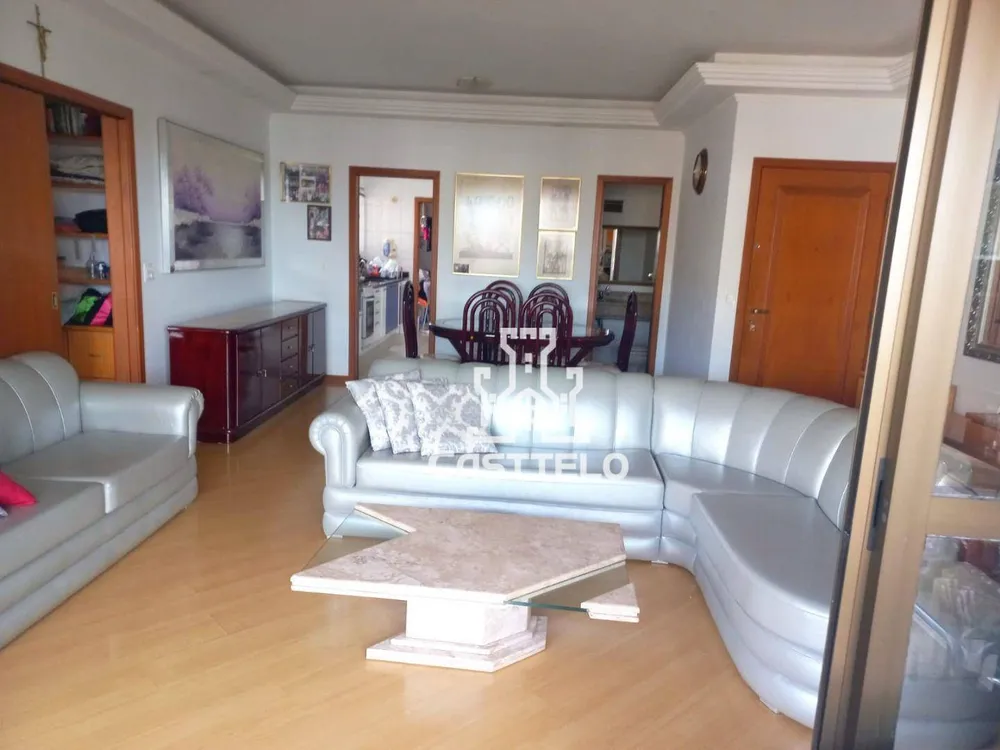 Apartamento, 3 quartos, 227 m² - Foto 2
