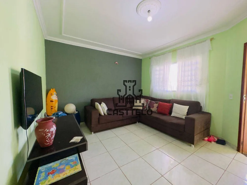 Casa, 2 quartos, 90 m² - Foto 1