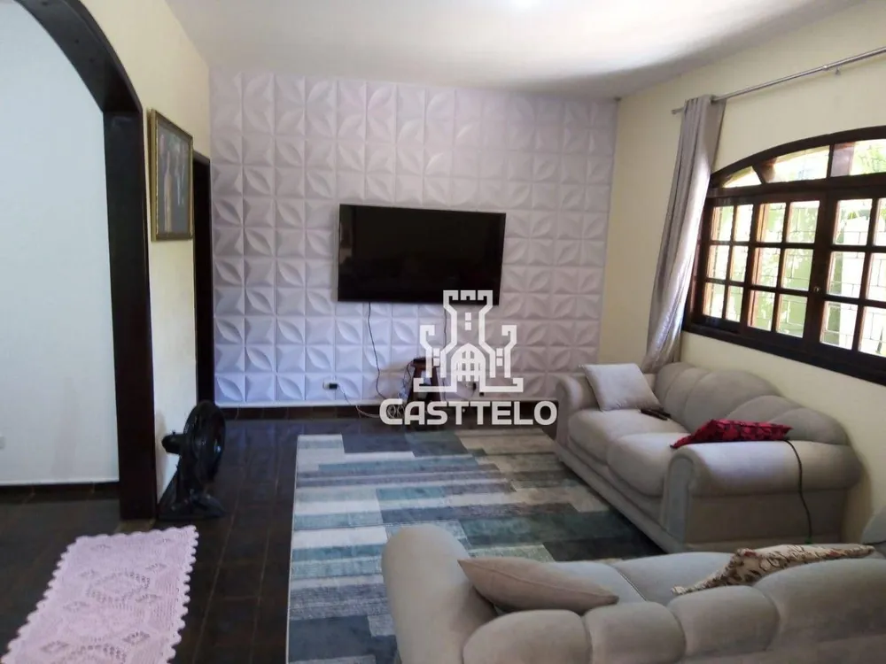 Casa, 3 quartos, 167 m² - Foto 2