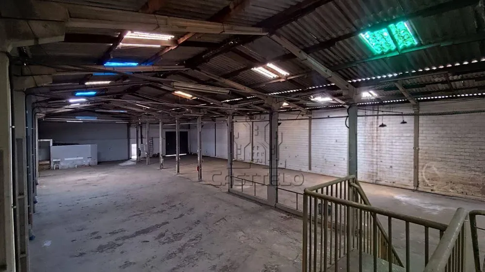 Depósito-Galpão, 1000 m² - Foto 1