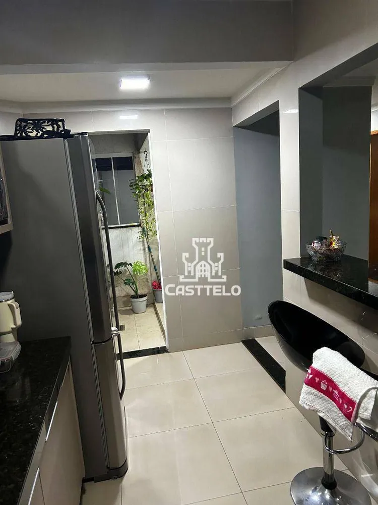 Sobrado, 4 quartos, 180 m² - Foto 2