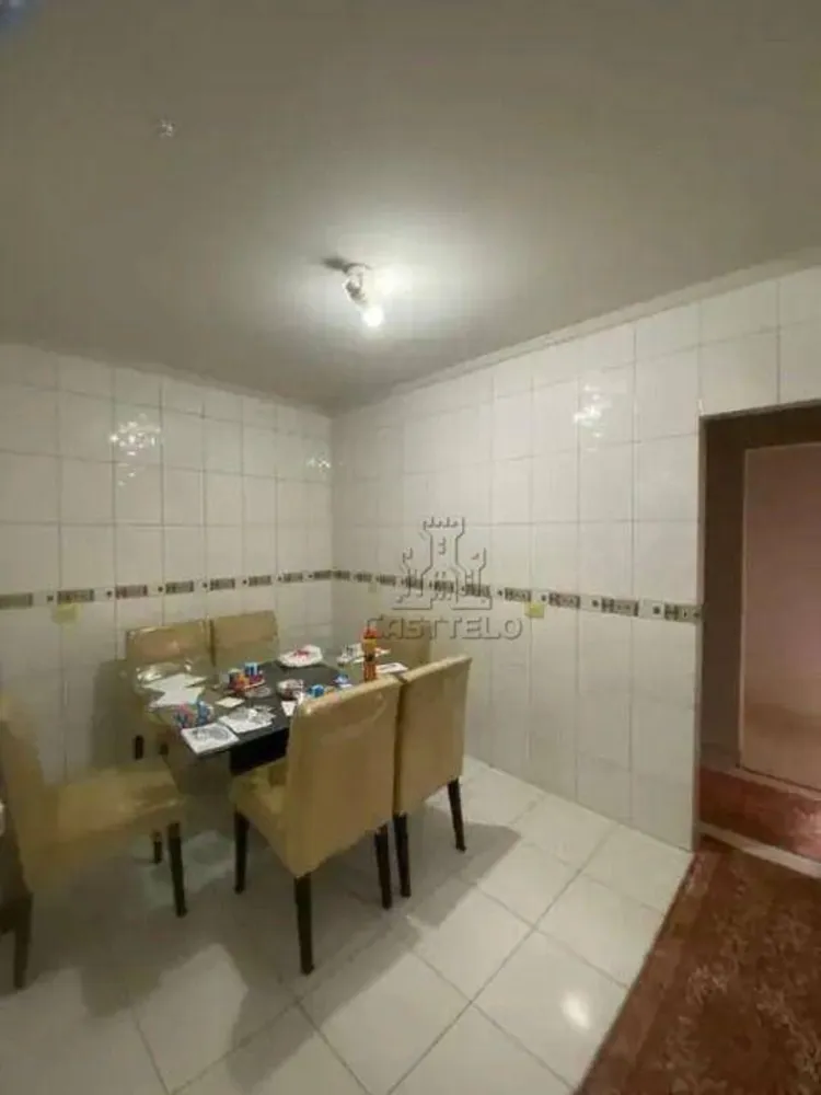 Casa, 3 quartos, 200 m² - Foto 11