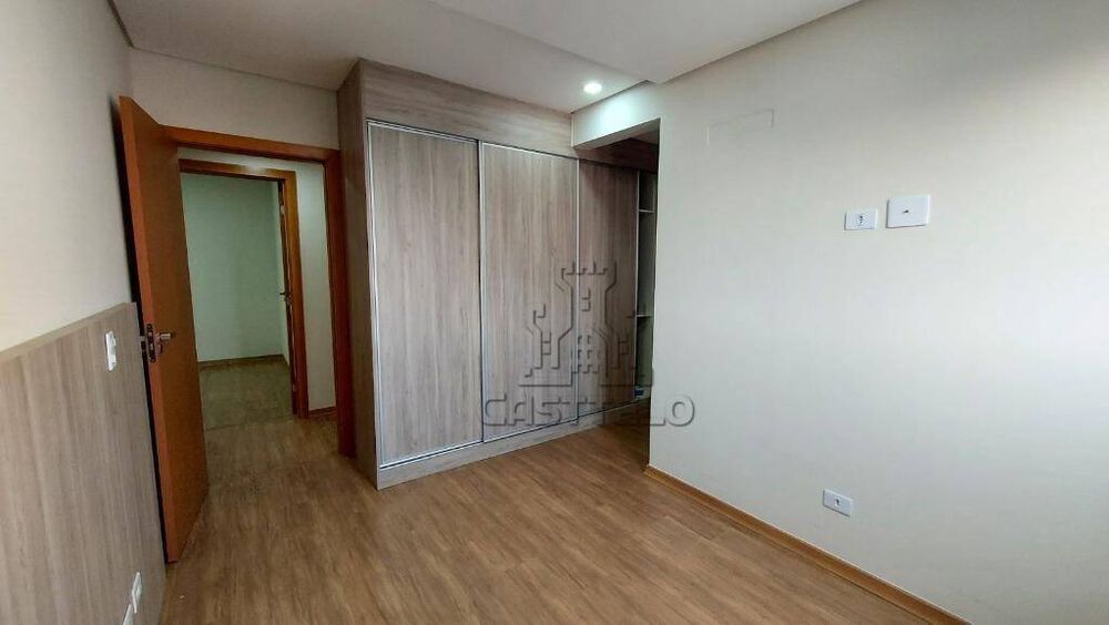 Apartamento à venda com 3 quartos, 87m² - Foto 3