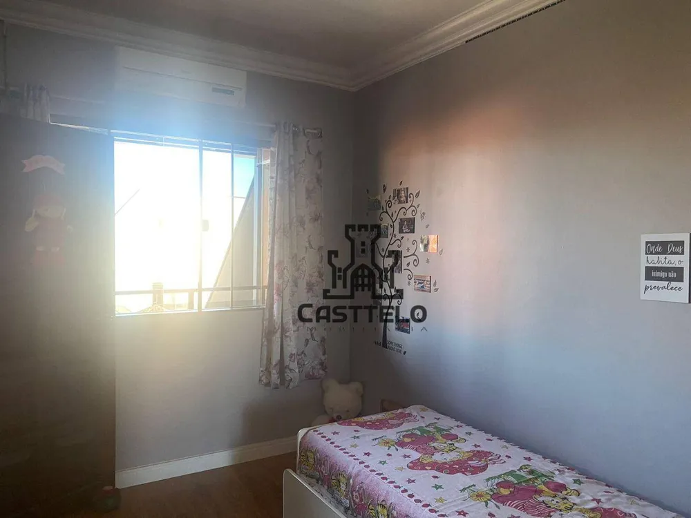 Casa, 3 quartos, 286 m² - Foto 1