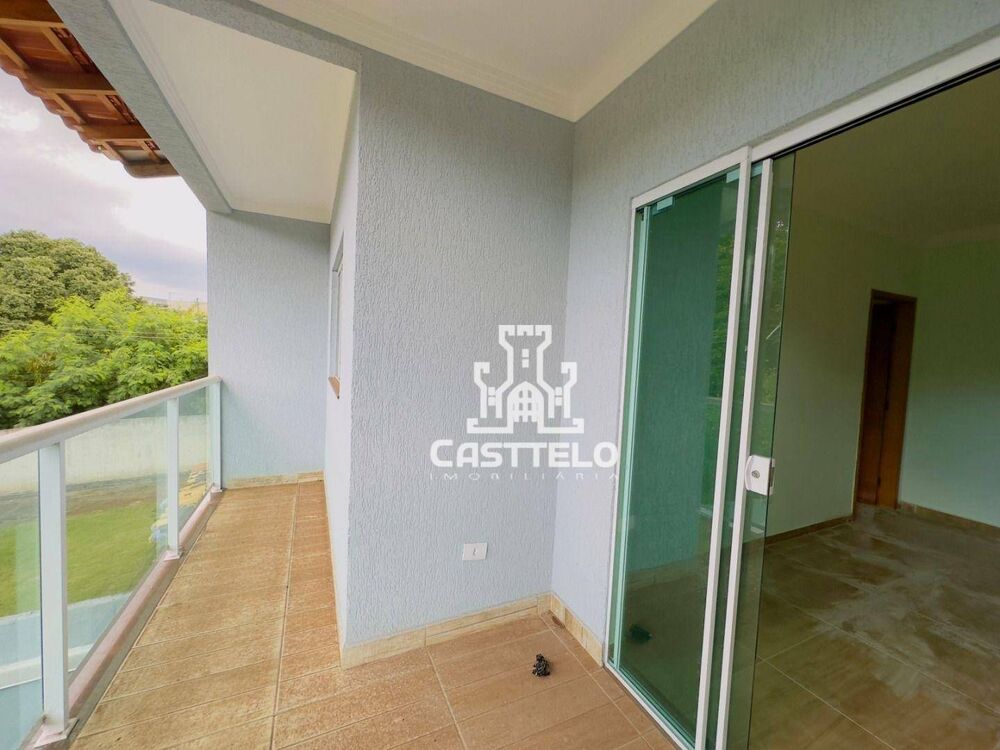 Sobrado à venda com 3 quartos, 115m² - Foto 2