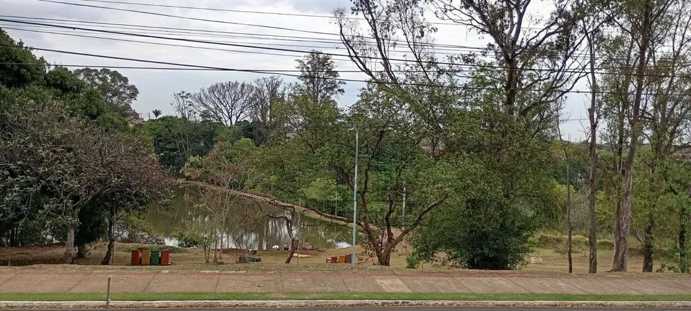Casa, 4 quartos, 131 m² - Foto 1
