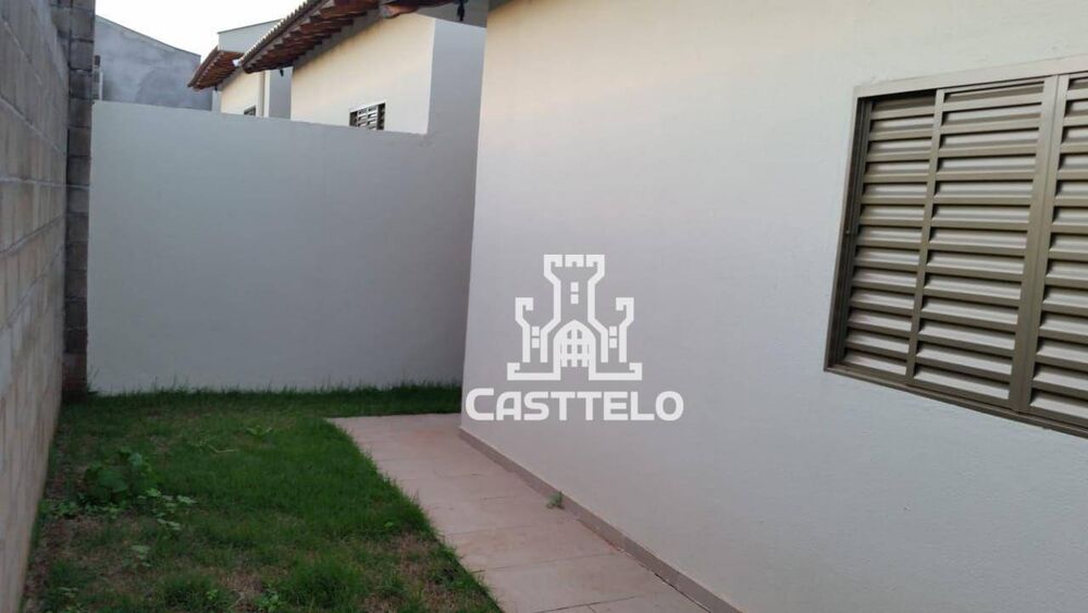 Casa de Condomínio à venda com 2 quartos, 74m² - Foto 4