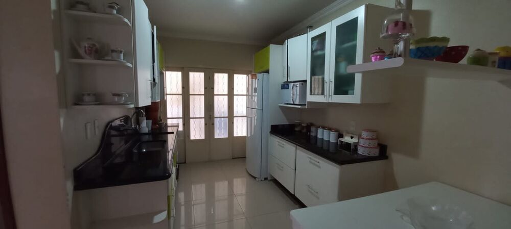 Sobrado, 3 quartos, 170 m² - Foto 2