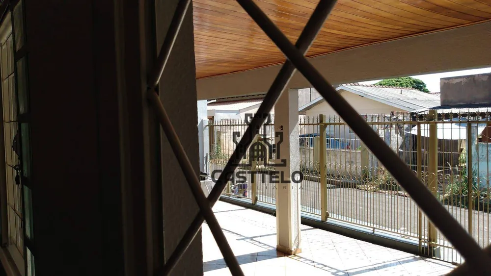 Casa, 3 quartos, 148 m² - Foto 2